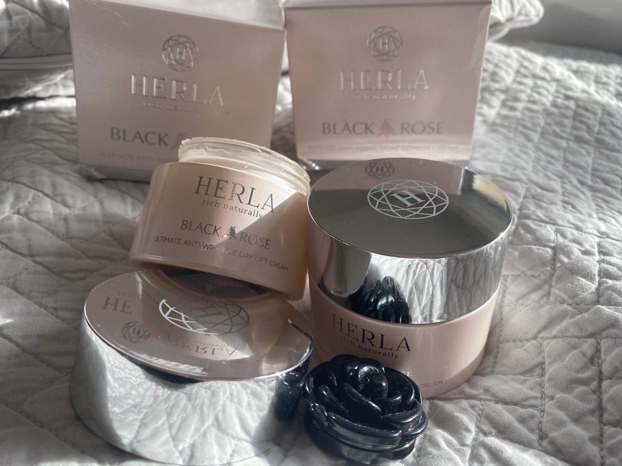 HERLA Black Rose serien