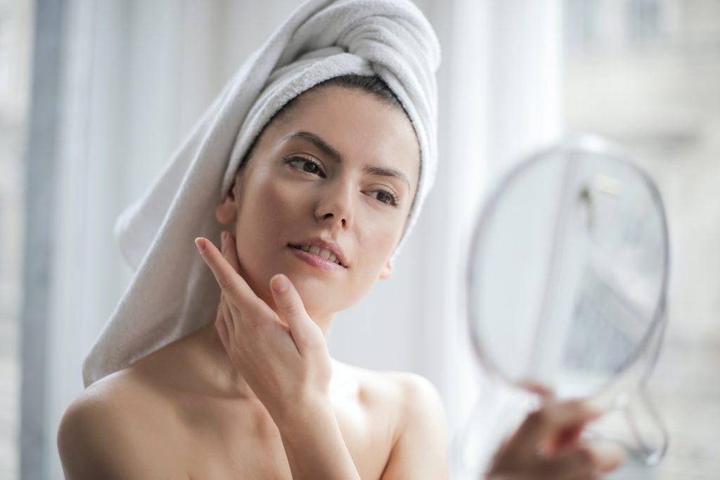 Underhåll din yttre med enkla hemma behandlingar