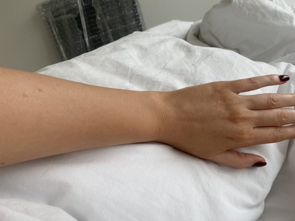 Recension Instant Bronzing Self Tan Body Mousse Light/Medium