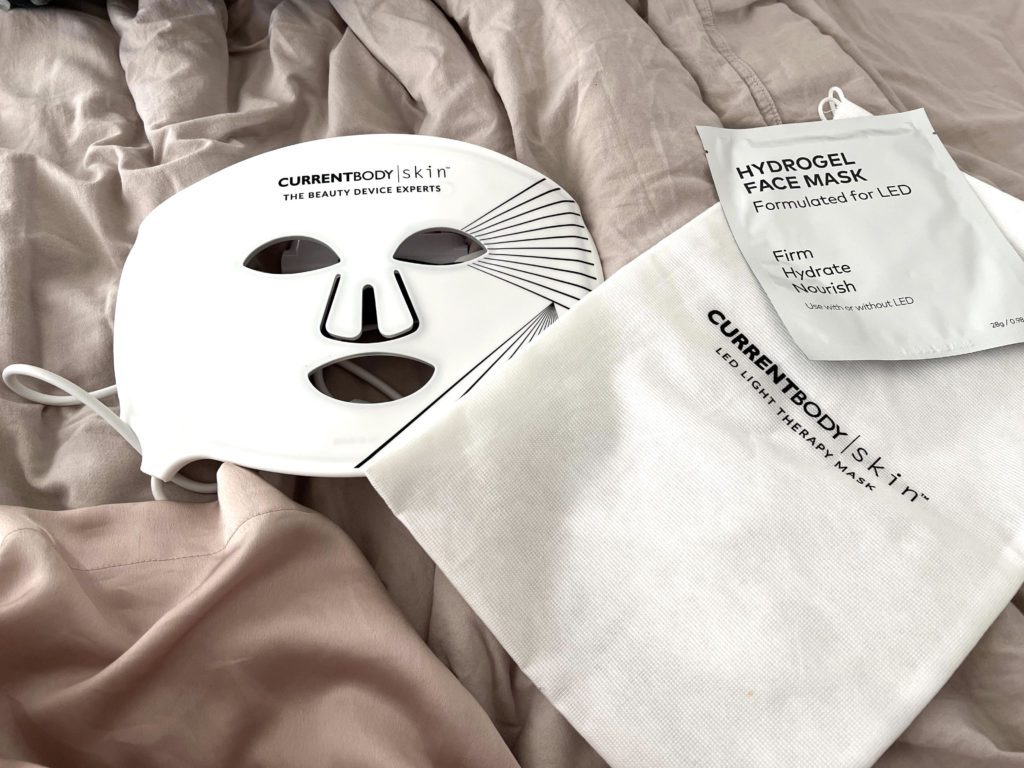 CurrentBody LED MASK series 1 recension