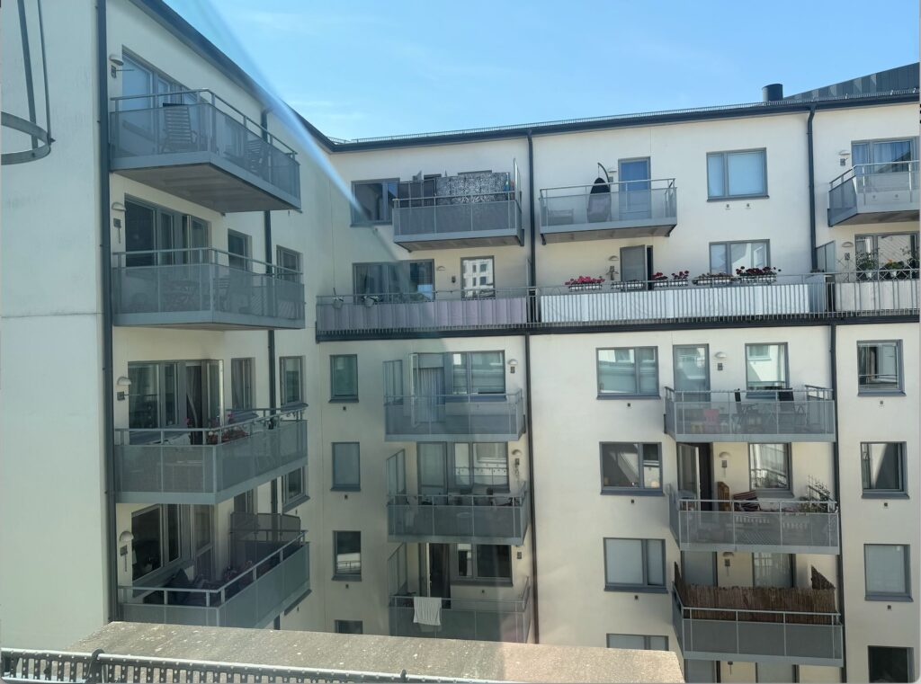 Så hanterar jag den extrema sommarvärmen i min lägenhet